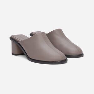 Everlane the Artist Gray Leather Chunky Heeled Mules